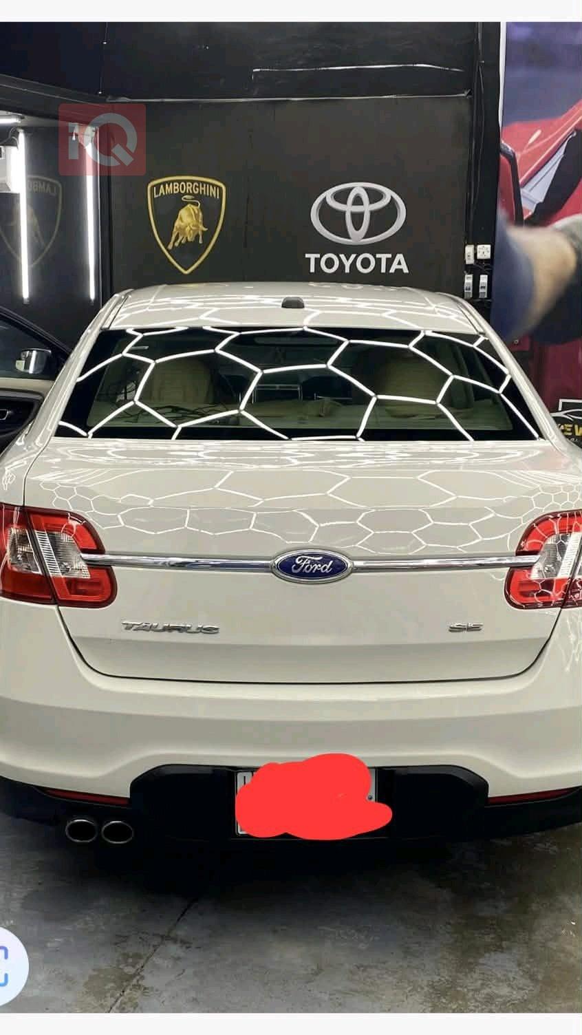 فورد تورس
